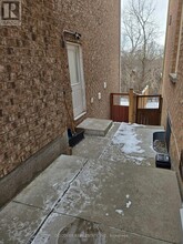 112-1112 Fahey Dr in Brampton, ON - Building Photo - Building Photo