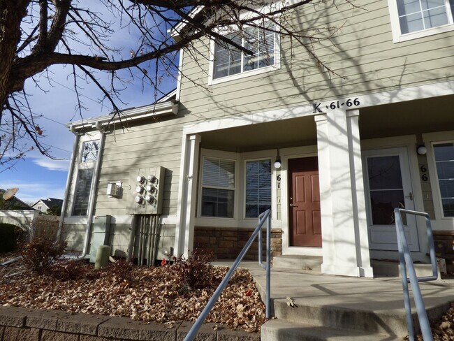 property at 805 Summer Hawk Dr