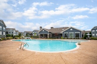 The Meridian at Walnut Creek in Rogers, AR - Building Photo - Building Photo