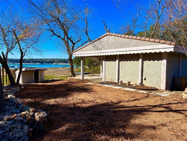 17313 W Beach Rd in Austin, TX - Building Photo - Building Photo