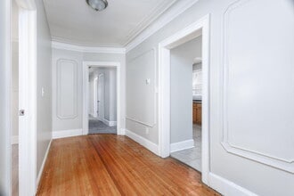 2704 Webb St in Detroit, MI - Building Photo - Building Photo