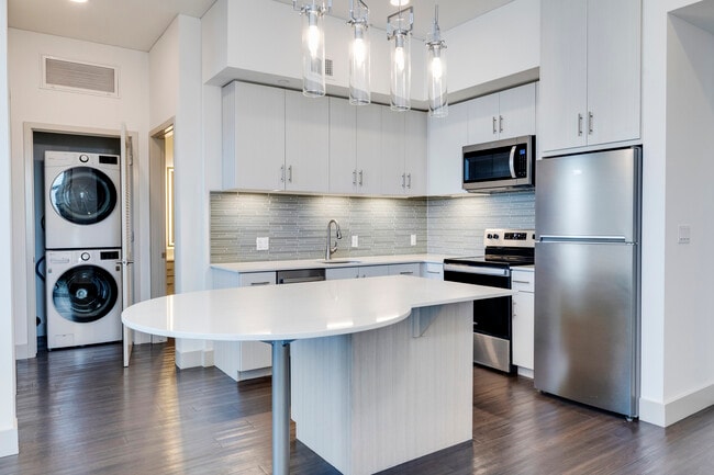 Derby in Phoenix, AZ - Foto de edificio - Interior Photo