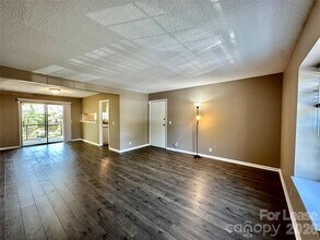 2638 Park Rd in Charlotte, NC - Building Photo - Building Photo