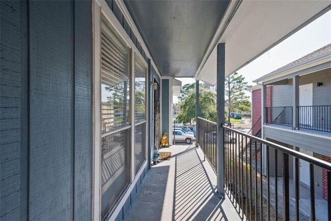 property at 6118 W Mt Houston Rd