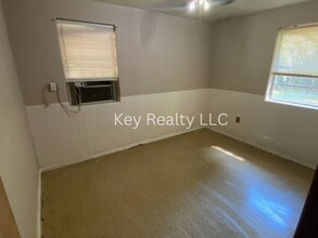 1715 Rosalie St in Alexandria, LA - Building Photo - Building Photo