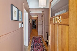 1178 Broadway in San Francisco, CA - Foto de edificio - Building Photo