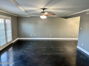 200 Lodge Dr in Lafayette, LA - Building Photo - Building Photo