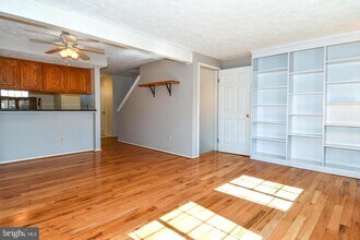 8417 Cedar Falls Ct in Springfield, VA - Building Photo - Building Photo