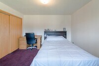 9135 University Ave photo'