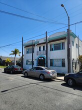 468 Gaviota Ave in Long Beach, CA - Building Photo - Building Photo