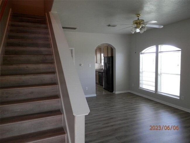 1402 Cypress Cove St in La Porte, TX - Building Photo - Building Photo