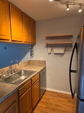 5757 Gaines St in San Diego, CA - Building Photo - Building Photo