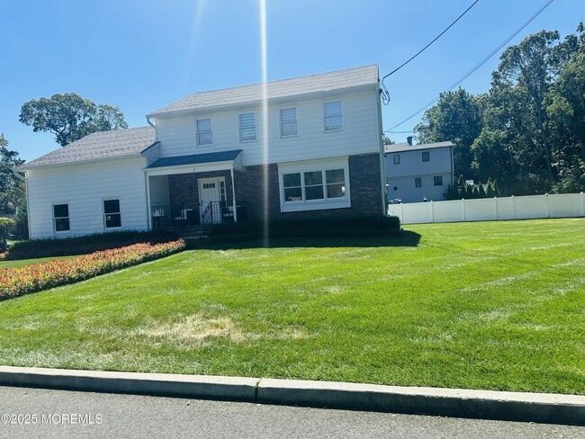 2 Campbell Ct in Ocean Township, NJ - Building Photo - Building Photo