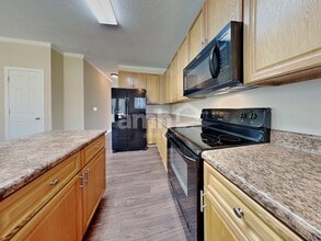 23 Pilot Ridge Ct in Greensboro, NC - Foto de edificio - Building Photo