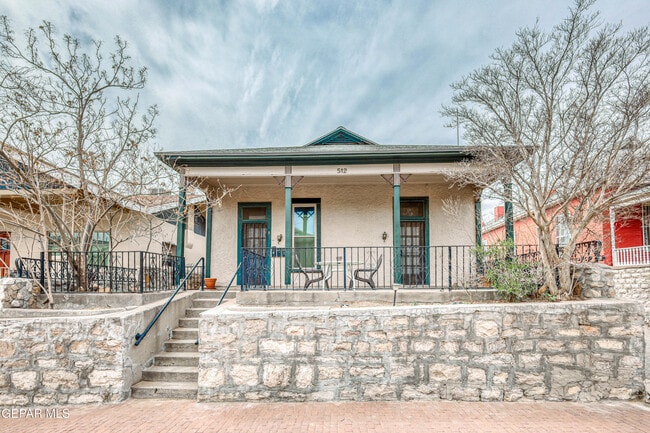 property at 512 Prospect St