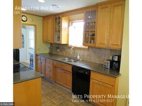 704 Arlington Ave E in St. Paul, MN - Building Photo - Building Photo