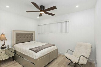 5590 Shasta Ln in La Mesa, CA - Building Photo - Building Photo