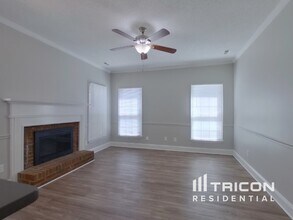 10913 Gladewater Dr in Matthews, NC - Building Photo - Building Photo
