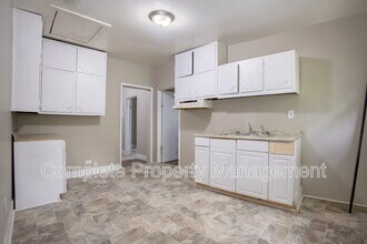 109 59th St in Fairfield, AL - Building Photo - Building Photo