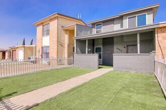 6001 Morning Glory Cir in El Paso, TX - Building Photo - Building Photo