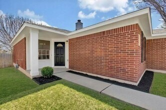 1101 Disraeli Cir in Pflugerville, TX - Building Photo - Building Photo