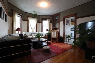 54 Tremont St, Unit 3 in Boston, MA - Building Photo - Building Photo