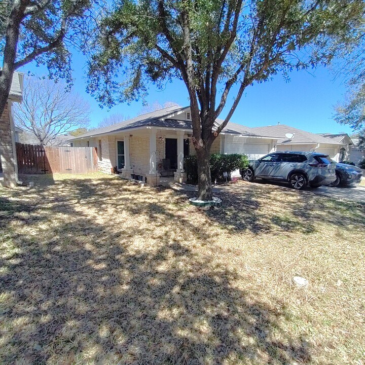 2023 Buckley Ln in Round Rock, TX - Building Photo
