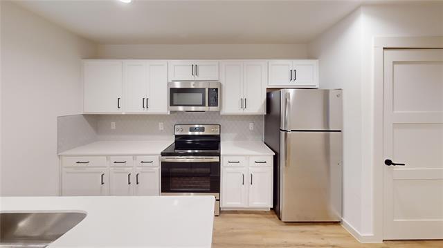 property at 715 N Lancaster Ave