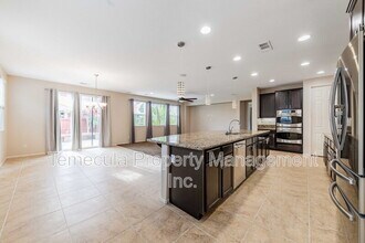 27355 Avon Ln in Temecula, CA - Building Photo - Building Photo