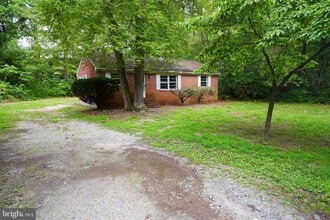 5736 Rip Wil Dr in Salisbury, MD - Building Photo - Building Photo