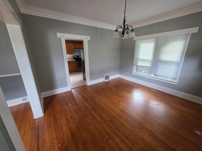 324 Garfield Ave in Battle Creek, MI - Building Photo - Building Photo