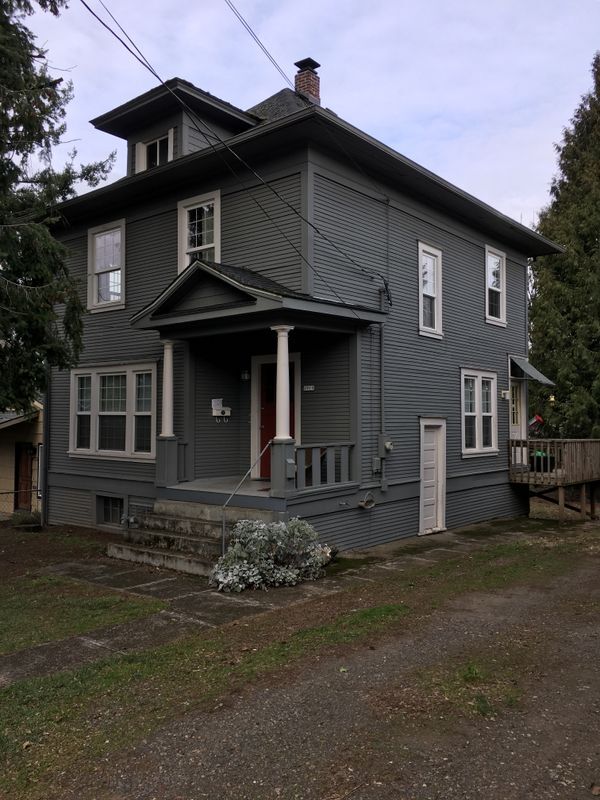 property at 4919 SE Kelly St