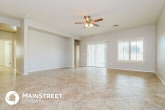 11761 W Daley Ln in Sun City, AZ - Building Photo - Building Photo