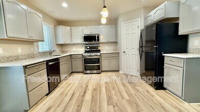 6587 N Harris Hawk Ln in Coeur d'Alene, ID - Building Photo - Building Photo