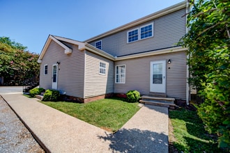 401 Kingwood Dr in Murfreesboro, TN - Foto de edificio - Building Photo