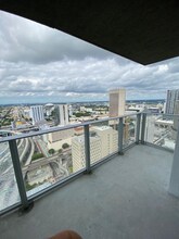 34 SW 1st St in Miami, FL - Building Photo - Building Photo