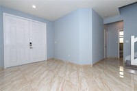 3364 W 103rd Ter in Hialeah, FL - Building Photo - Building Photo