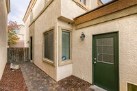 8225 Strawberry Spring St in Las Vegas, NV - Building Photo - Building Photo