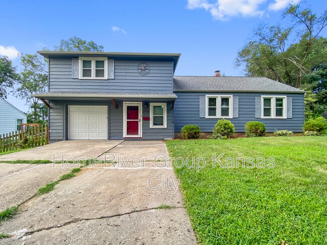 property at 2501 NE 52 St