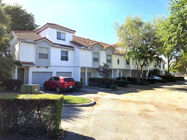 property at 2024 Alta Meadows Ln