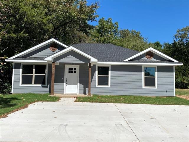 property at 707 W Murray St