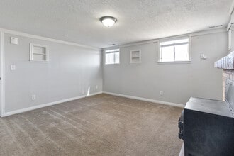 71 S Orchard Dr, Unit 2 Bd 1 Bath Mother-in-Law in North Salt Lake, UT - Building Photo - Building Photo