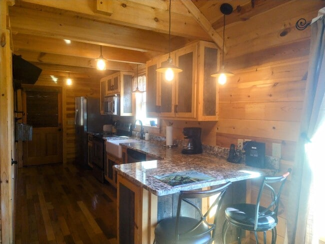 property at 1509 Cat Gap Rd
