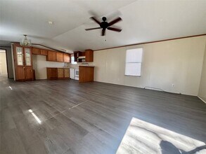 14355 Enchanted Waters Dr in Willis, TX - Building Photo - Building Photo