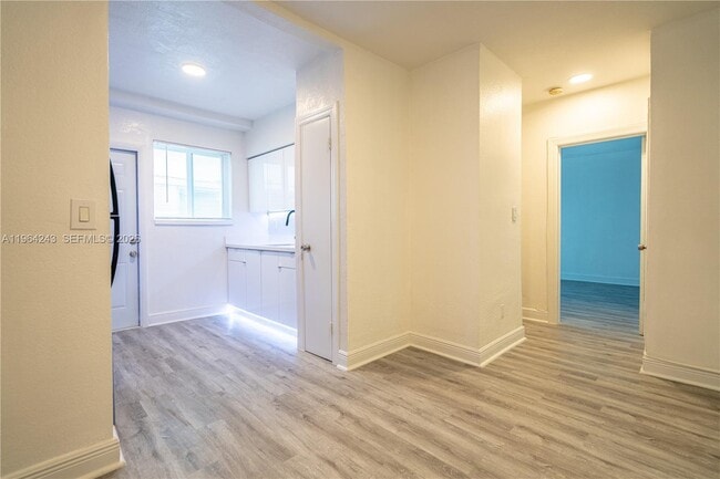 property at 7325 Carlyle Ave