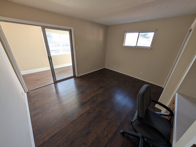 property at 8912 Bellehaven Ave NE