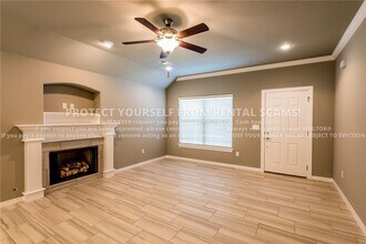 4757 W Wales Dr in Fayetteville, AR - Building Photo - Building Photo