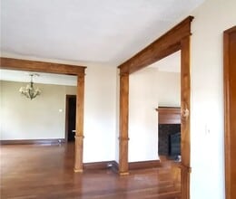 425 Bird Ave, Unit Upper Apt. in Buffalo, NY - Building Photo - Building Photo