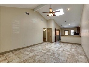 2921 Clover Ln in Euless, TX - Building Photo - Building Photo