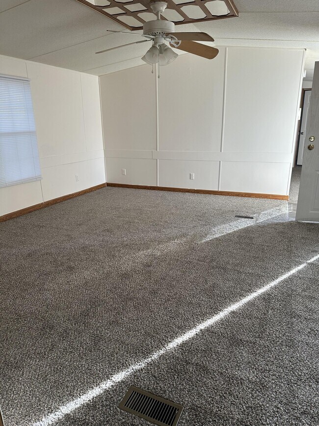 property at 4195 Bemiss Rd